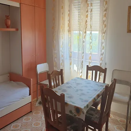 In Baia Varde Vicino Al Praja * Gallipoli