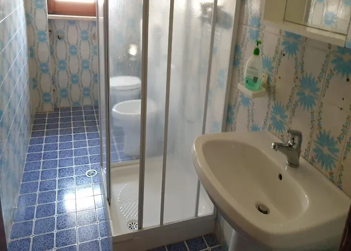 In Baia Varde Vicino Al Praja *